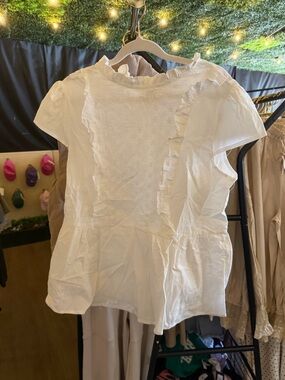 SHEIN White Ruffled Eyelet Peplum Top A068